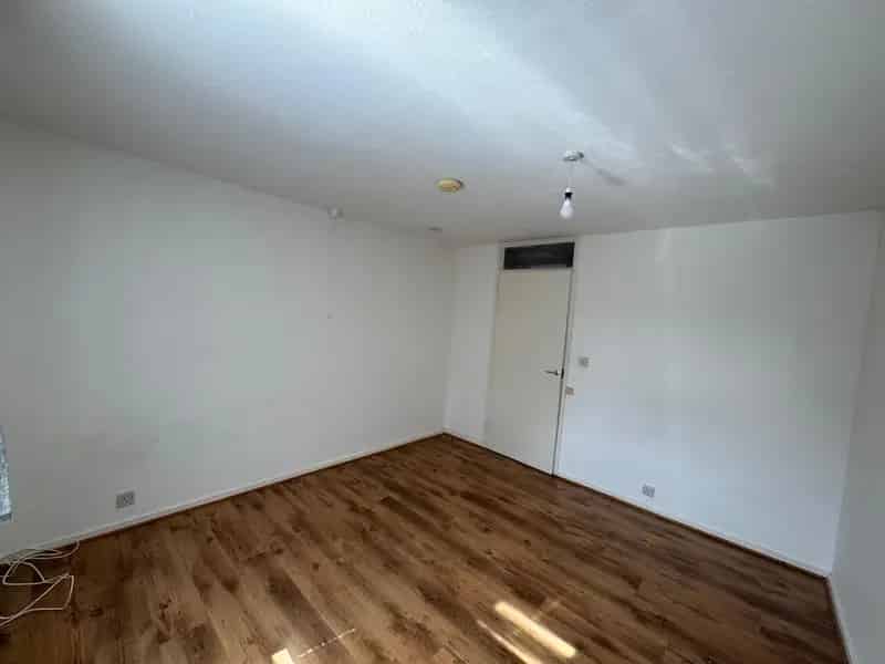 1 Bedroom Flat House to Rent