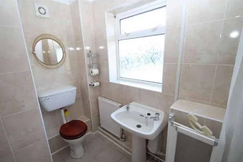 3 Bed Semi-Detached House For Sale