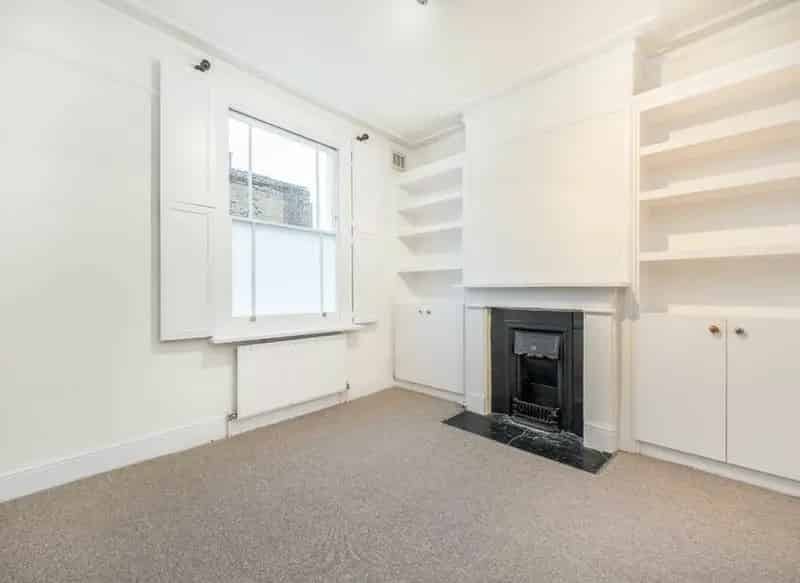 3-4 Bedroom House Shaftesbury Estate 1000+ sq ft