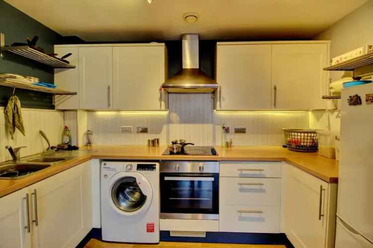 Spacious 1-Bed Apartment Near Bristol City Centre