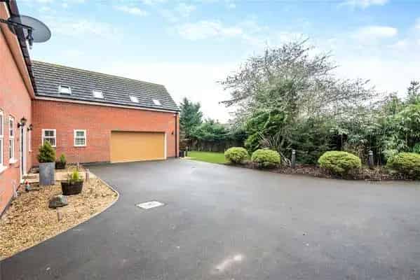 Edgehill View Family Home Glentham Five Bedrooms