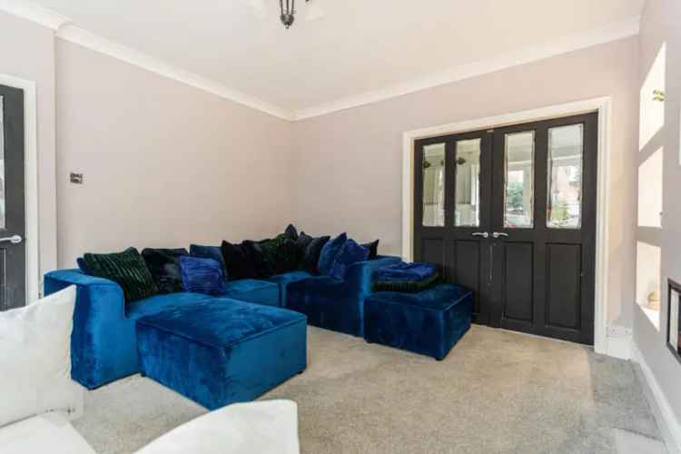 3 Bedroom Semi Detached House For Sale Smithills
