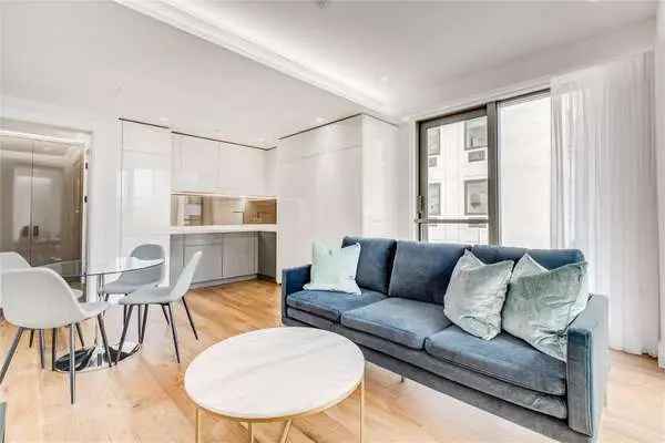 Southbank Place Luxury Apartment  London SE1