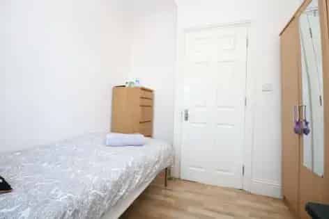 4 Room 25m² London Property