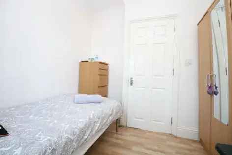 4 Room 25m² London Property