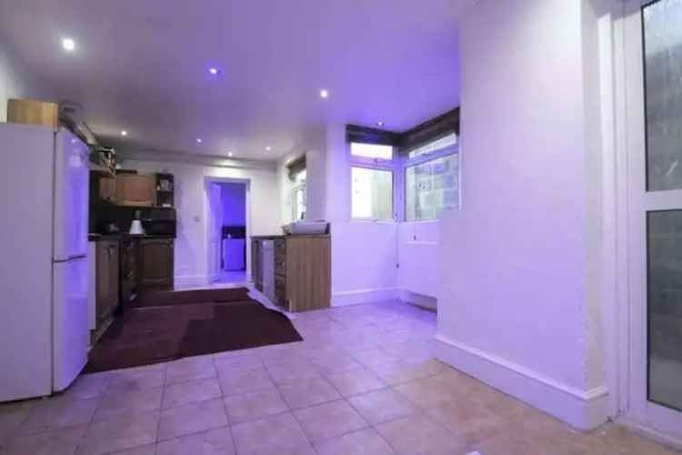 6 Bedroom House for Sale near Manor Park London