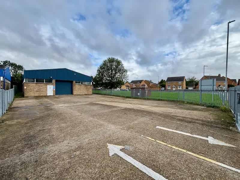 Warehouse Unit Biggleswade Refurbished Summer 2025