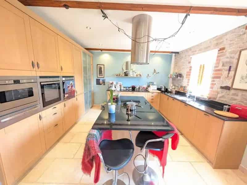 3 Bed Barn Conversion for Sale