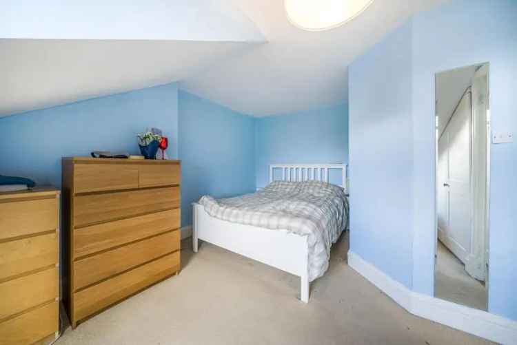 Large One Double Bedroom Apartment Top Floor Heaver Period Dwelling