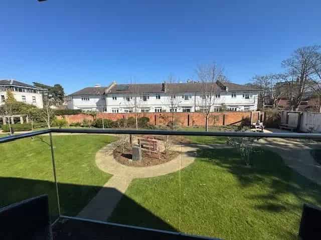 1 Bedroom Apartment for Sale Modern Kitchen Balcony Garden Views