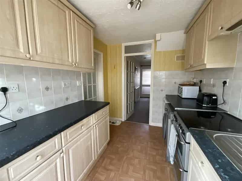3 Bedroom Semi-Detached House for Sale in Tonbridge
