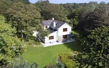 8-Acre Estate near Goonhavern: House, Gardens, Barn, and Photovoltaic Panels
