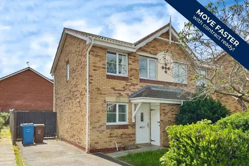 2 Bedroom Semi Detached House For Sale