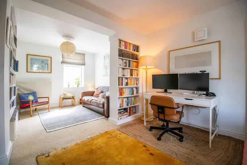 3 Bedroom Detached House For Sale in Cambridge