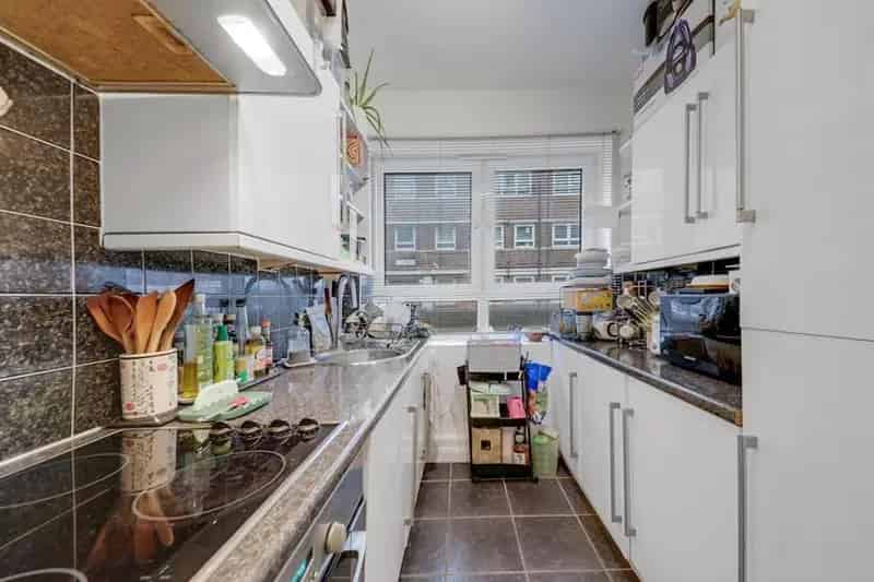 1 Bedroom Ground Floor Flat Rotherhithe Canada Water