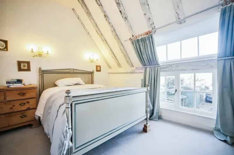 1650s Character Cottage Blaxhall Suffolk Two Bedrooms Garden Parking