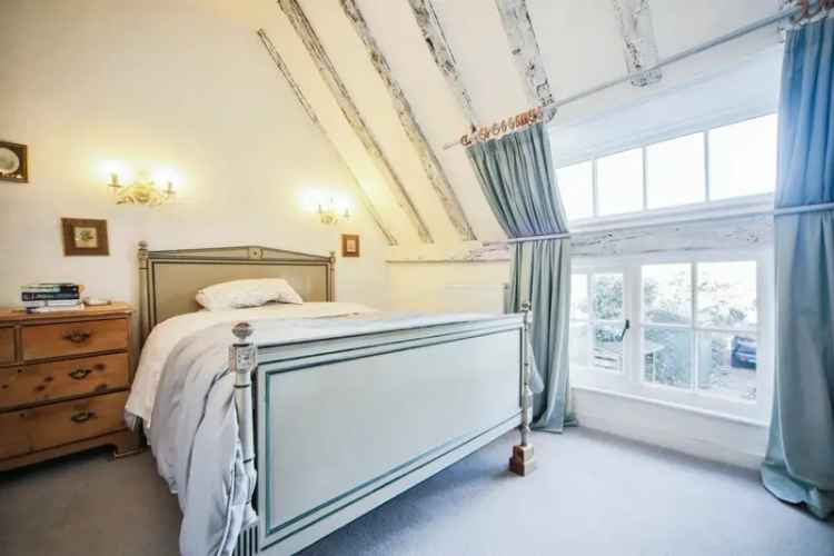 1650s Character Cottage Blaxhall Suffolk Two Bedrooms Garden Parking
