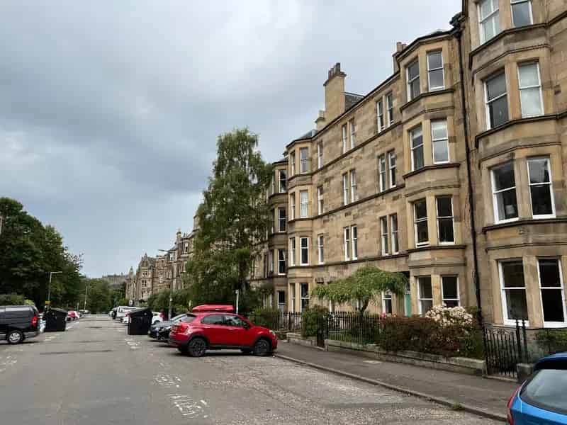 4 Bedroom Flat House to Rent in Marchmont