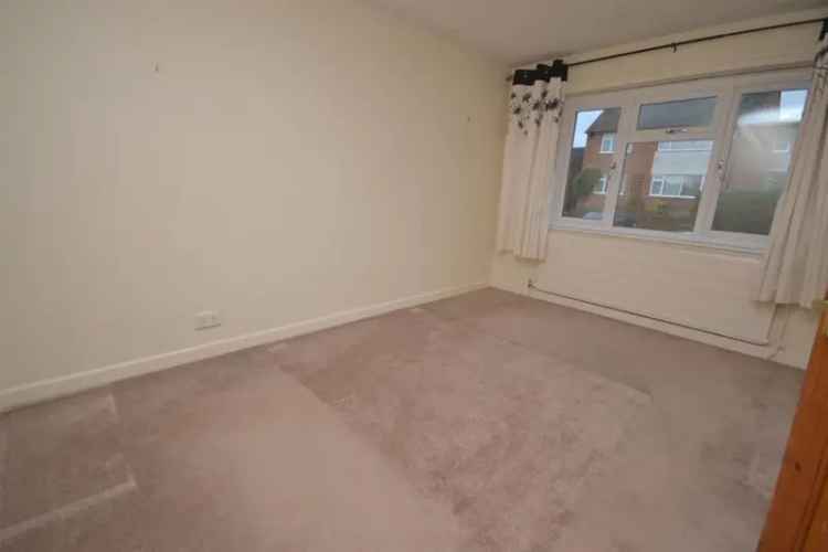 2 Bedroom Maisonette For Sale Near Cam