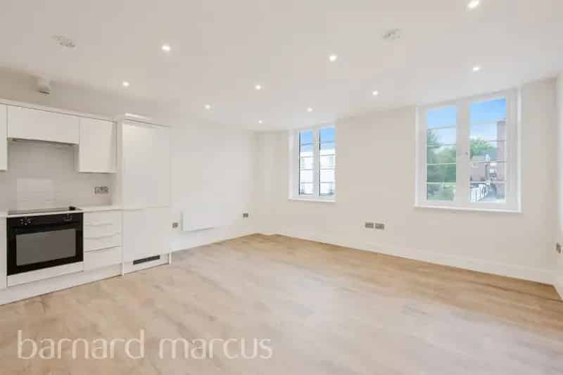Two-Bed Apartments in Dorking Town Centre