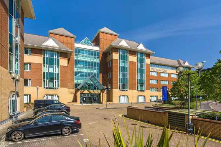 Farnborough Town Centre Grade A Office Space Near Mainline Station