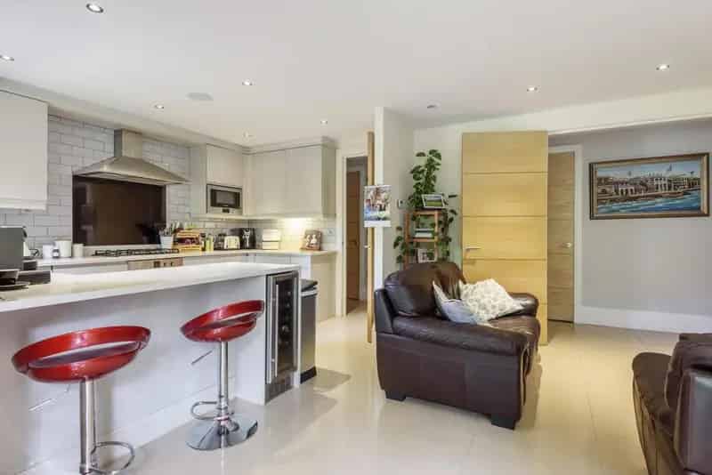 Flat For Sale , London, England