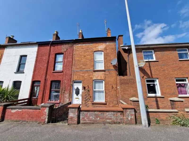 2 Bed End Terrace House with Attic Conversion Newtownards