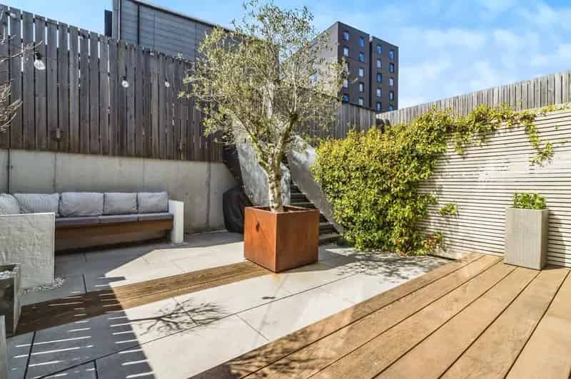2 Bedroom Townhouse Manchester M4 New Islington Marina