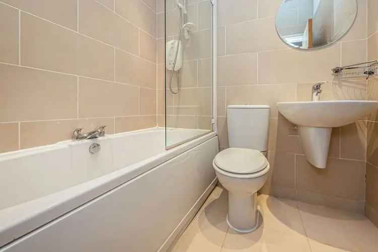 2 Bedroom Flat to Rent Scarborough North Yorkshire YO11