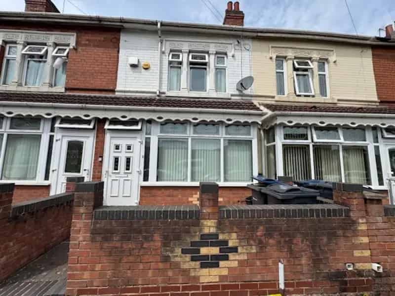 3 Bedroom Terraced House For Sale