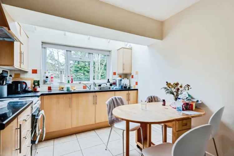 Four Bedroom Semi-Detached House HMO Headington Oxford