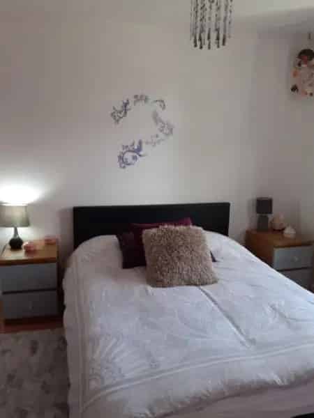 Spacious 3 Bedroom House Near Great Schools