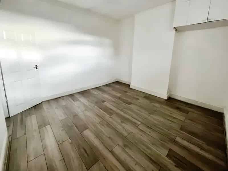 4 bedroom  Flat to rent, Grimsby, Lincolnshire, DN31
