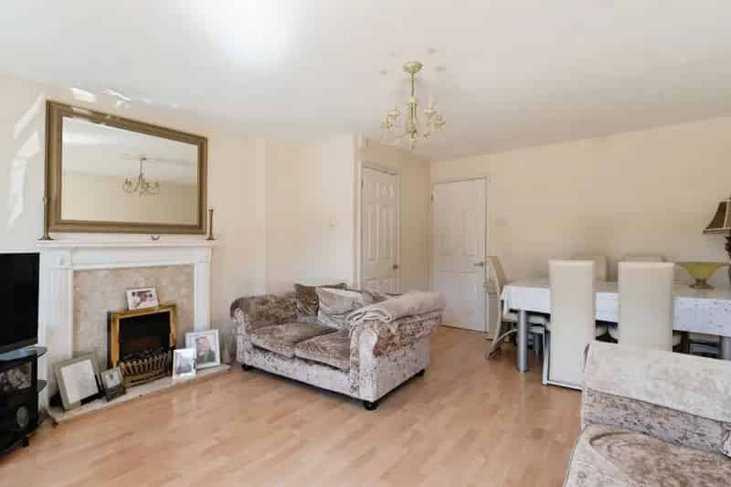 3 Bed House near Chafford Hundred Train Station