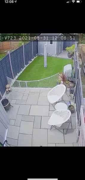 2 Bedroom Semi Detached House Near Schools and Feltham