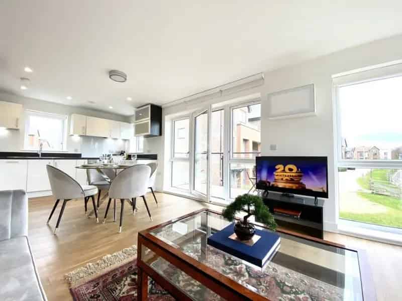 2 Bedroom Flat To Rent