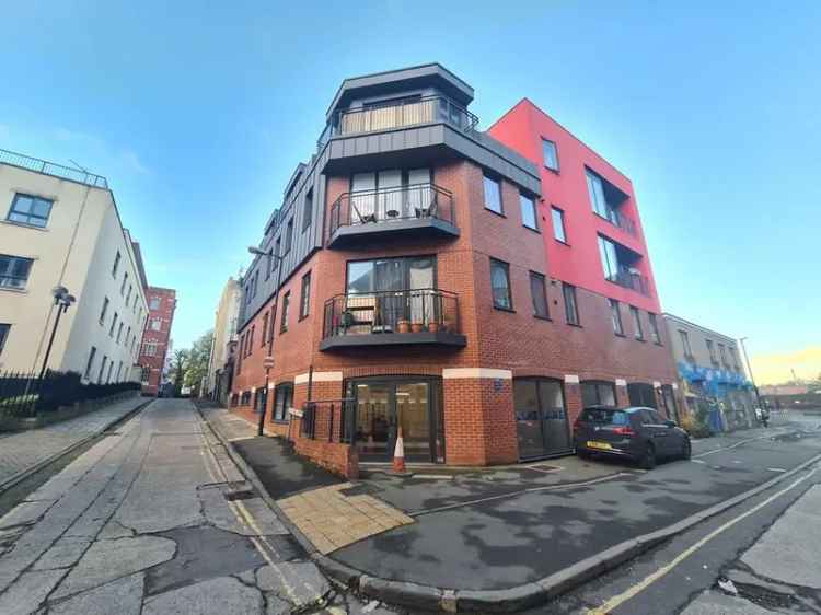 Office For Sale in Bristol, England