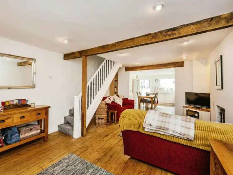 Cottage For Sale in Swansea, Wales