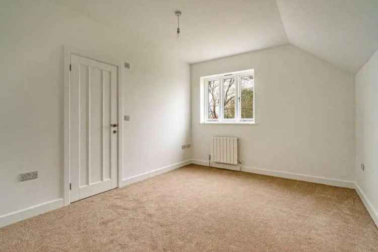 2 Bed Detached House for Sale in Wadhurst