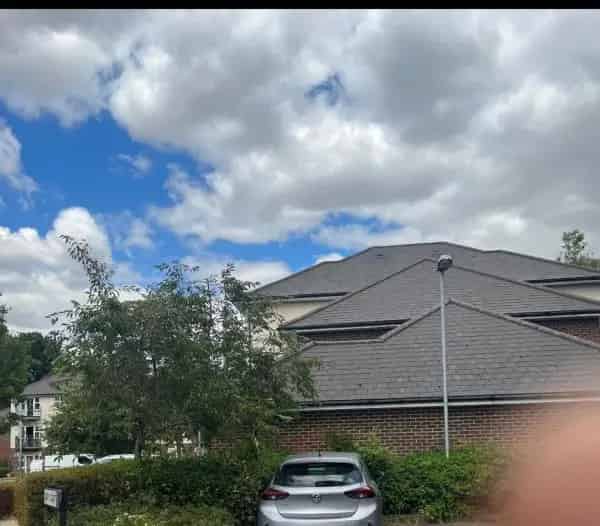 2 Bed Flat Andover Town Centre Near Hospital and Train Station
