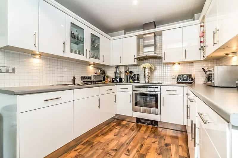 2 Bedroom Flat to Rent Salford M50 Stunning City Views