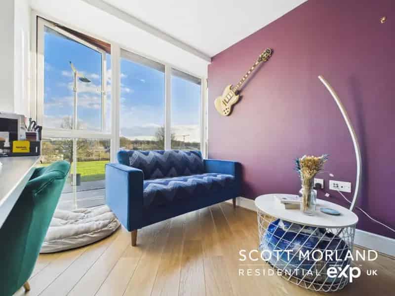 1 Bedroom Apartment for Sale Oxford Way