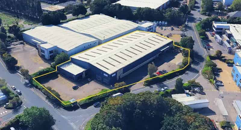 32688 sq ft Industrial Unit To Let - Excellent M62 Access