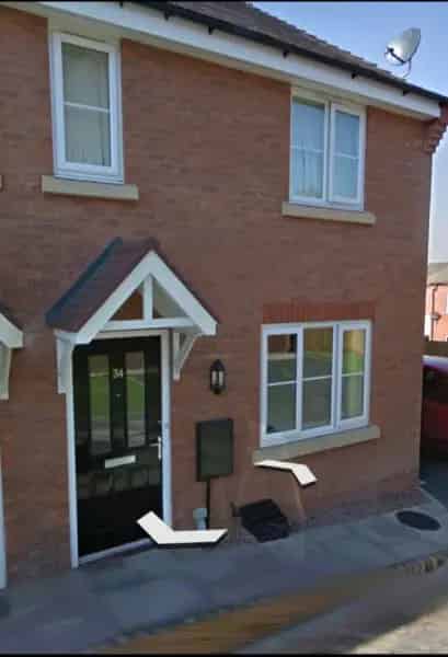 2 Bed House in Lichfield Near Branston