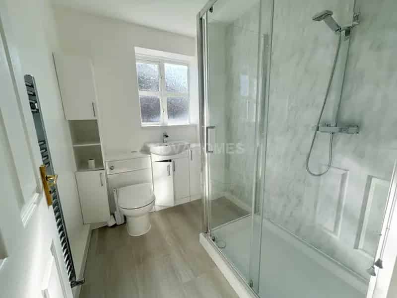 2 Bedroom Semi Detached House to Rent