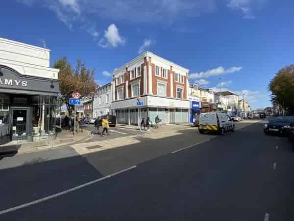 Class E Commercial Space Portsmouth 1675 sq ft