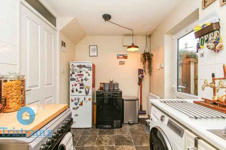2 Bedroom Terraced House to Rent in Beeston