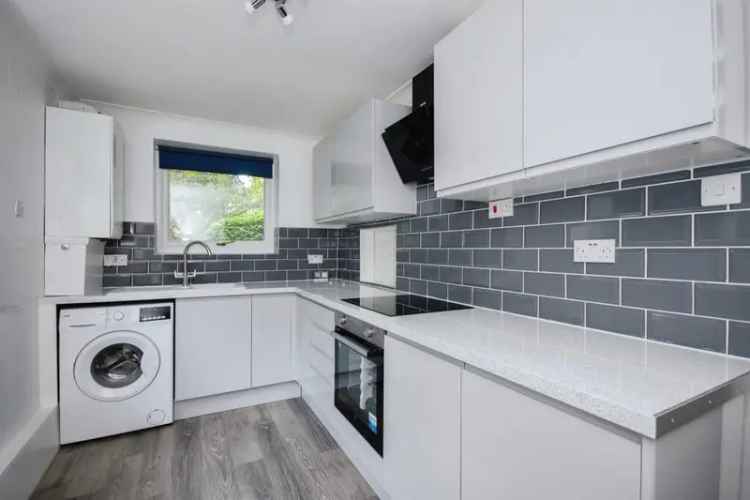 2 Bedroom Apartment for Sale in Charminster Bournemouth