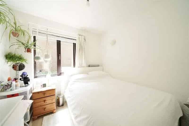1 bed flat for sale