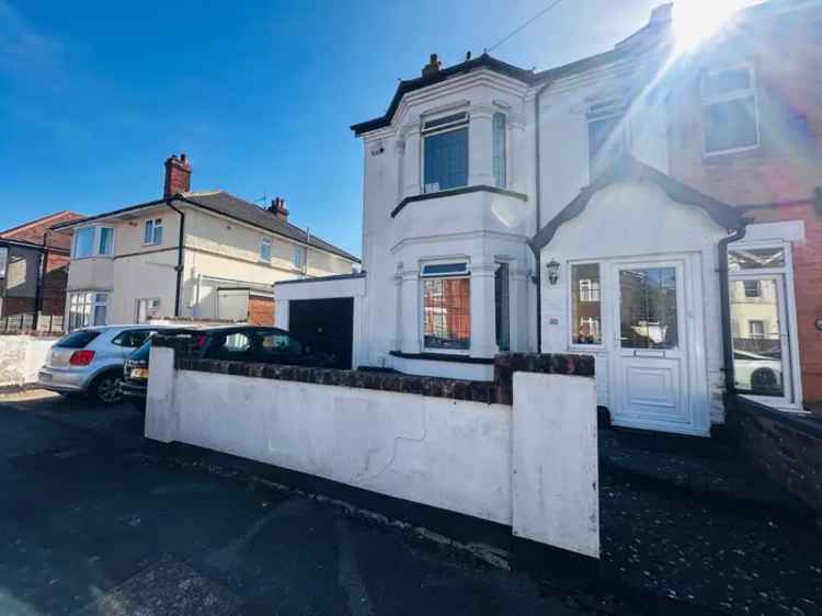 4 Bedroom House for Students Sharers Near Shops Transport 2025